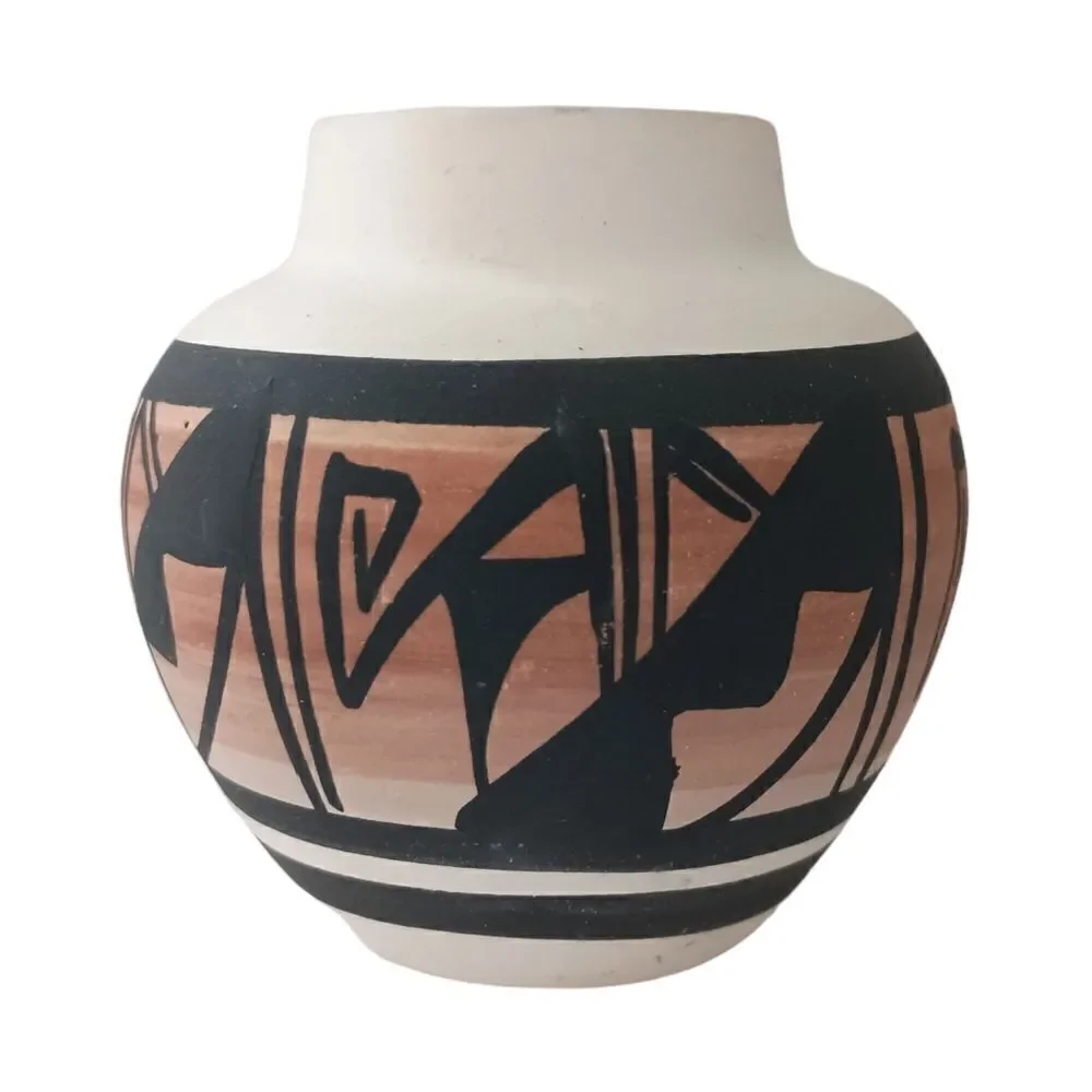 Navajo Pottery Bud Vase Native American Southwest Handpainted Signed Kanuho Vtg.